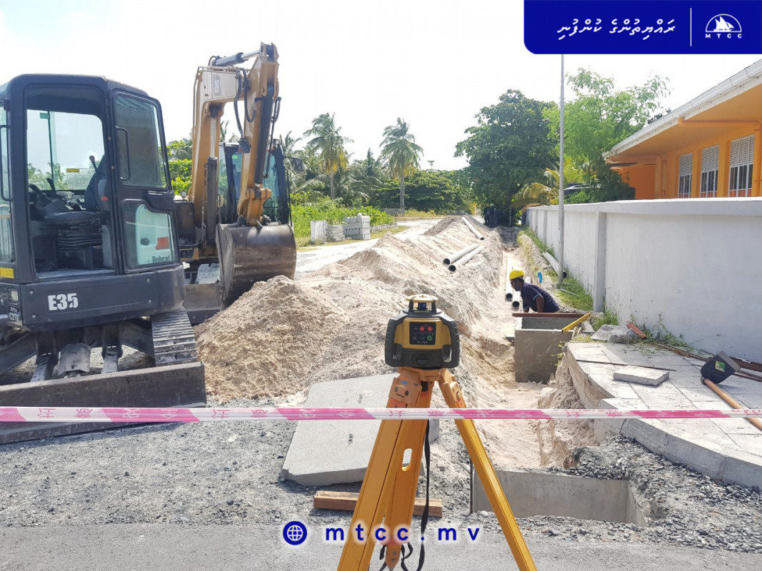 ދުވާފަރު މަގު ހެދުމުގެ މަޝްރޫއުގެ ތެރެއިން