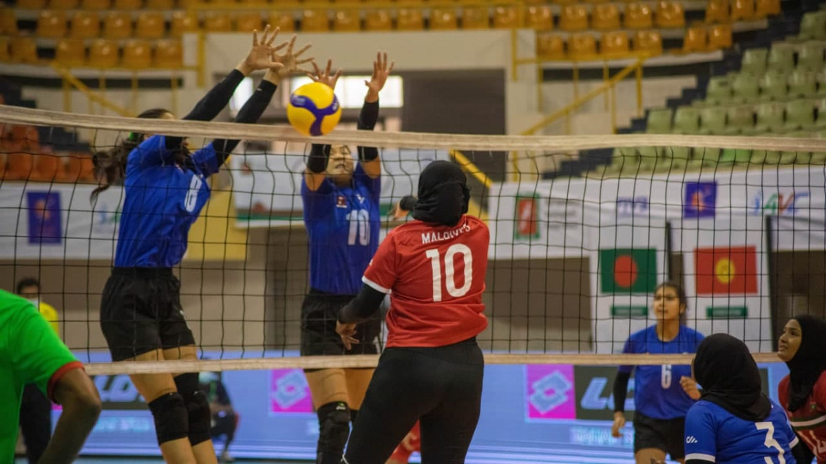 ސެންޓްރަލް ޒޯން ވޮލީބޯޅަ މުބާރާތުގައި ރާއްޖެ އާއި ނޭޕާލް ބައްދަލުކުރި މެޗުގެ ތެރެއިން