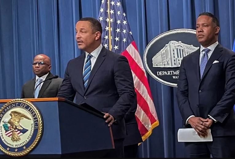 އެމެރިކާގެ ނިއުޔޯކު އެޓަރނީ