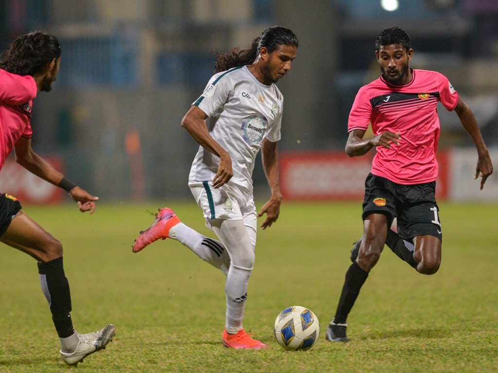 ތޮއްޕޭ މިސީޒަންގައި ގްރީންގައި ކުޅެނީ