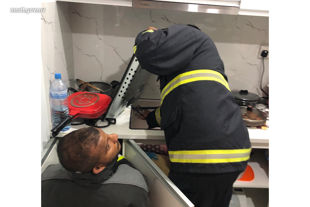 ގޭސްފުޅި ގޮވި ގޭގައި އެމްއެންޑީއެފް ފަޔަރ އެންޑް ރެސްކިޔު ސަރވިސްއިން ހަރަކާތްތެރިވަނީ