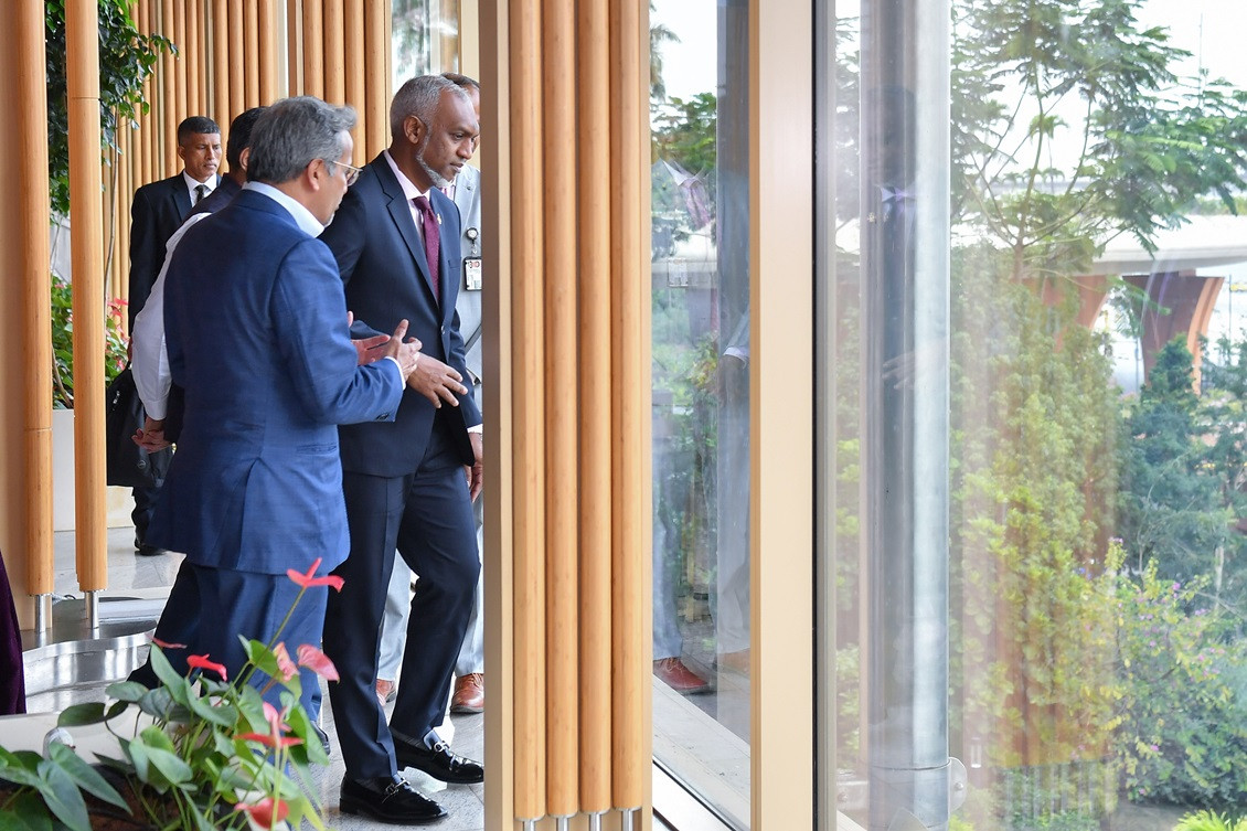 The first couple toured Kempegowda International Airport on the way back
