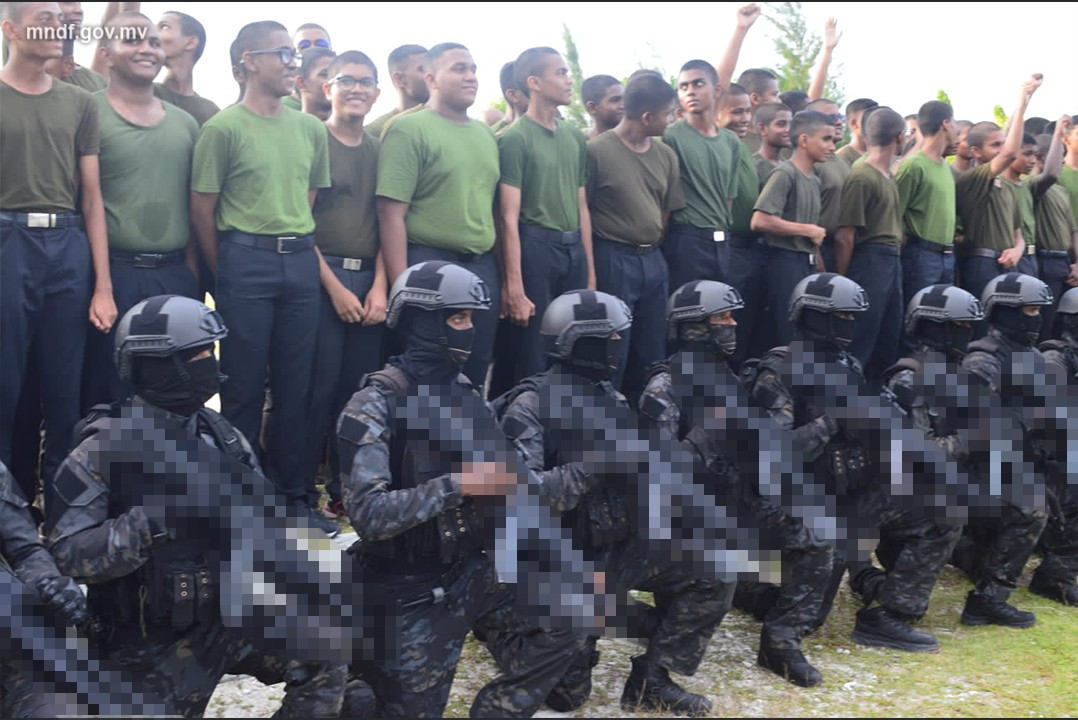 23 ވަނަ ގައުމީ ކެޑޭޓް ކެމްޕުގެ ތެރޭގައި ޑްރިލެއް ދައްކާލަނީ