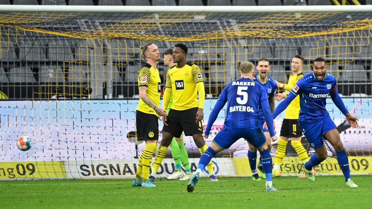 ޑޯޓްމުންޑާއި ލެވަކޫސެން ބައްދަލުކުރި މެޗުގެ ތެރެއިން