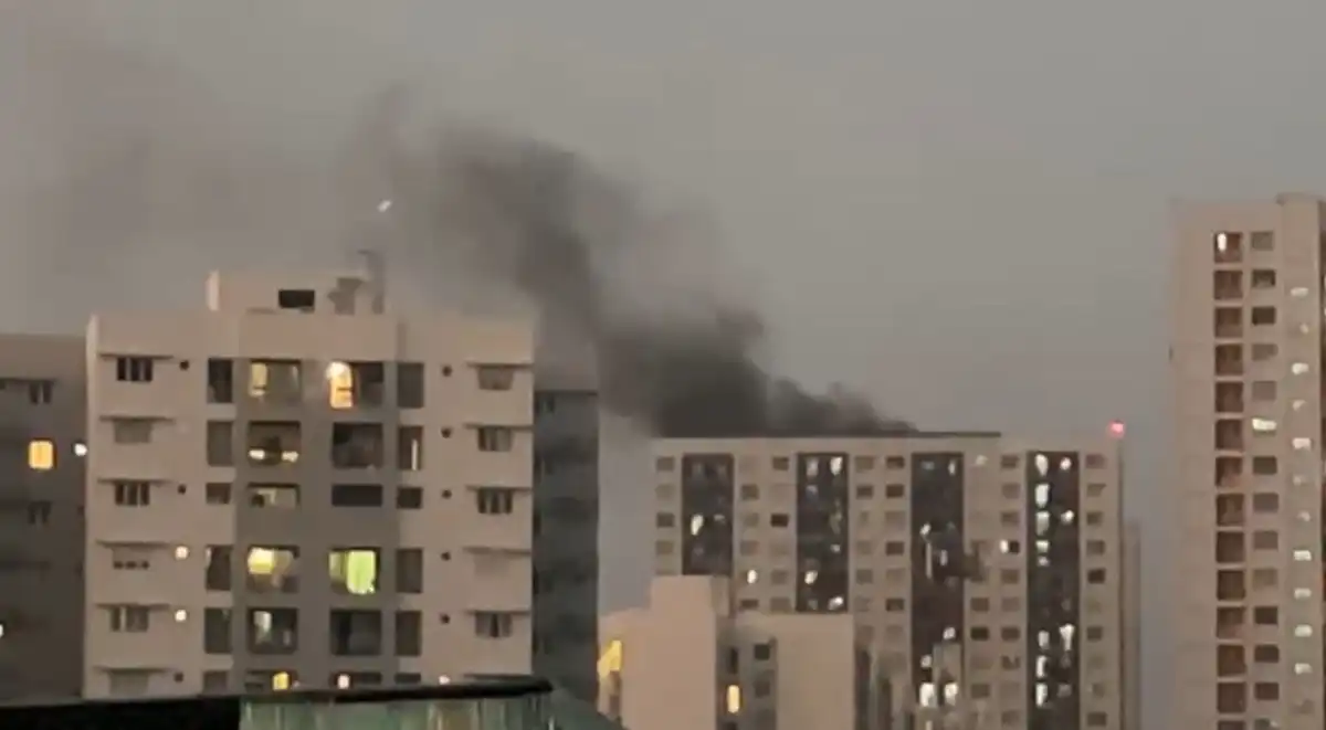 ހިޔާ ޓަވަރުގައި ހިނގި އަލިފާނުގެ ހާދިސާއާ ގުޅިގެން މައި ފާޚާނާ ހޮޅިއަށް ބޮޑެތި ގެއްލުންތަކެއްވި