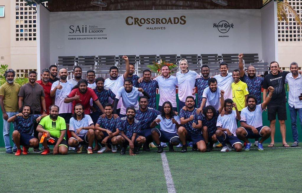 ރާއްޖޭގެ ކުޅިވަރު ނޫސްވެރިންނާއެކު ފެބްރީޒިއޯ މެޗެއް ކުޅުން