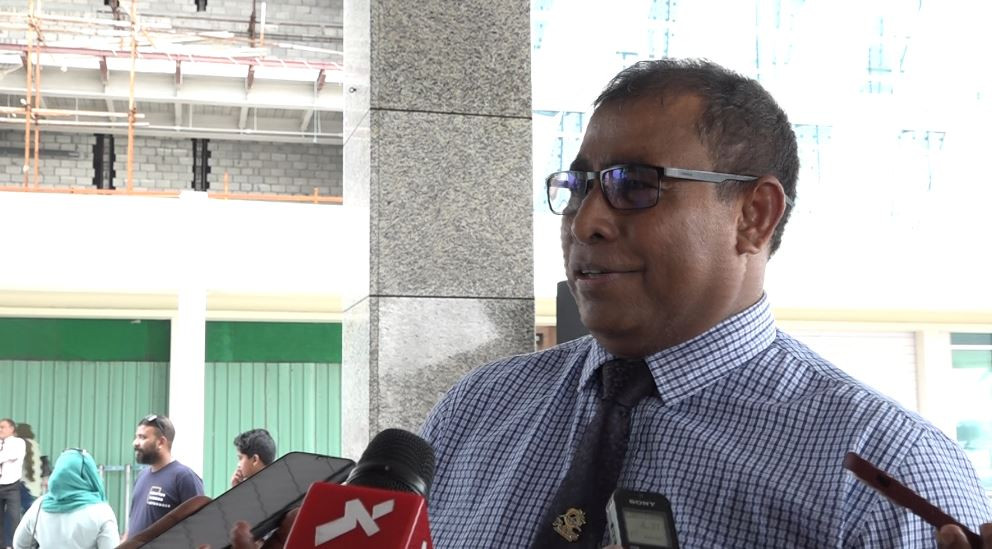 ޓުއަރިޒަމް މިނިސްޓަރ، ޑރ. އަބްދުﷲ މައުސޫމް