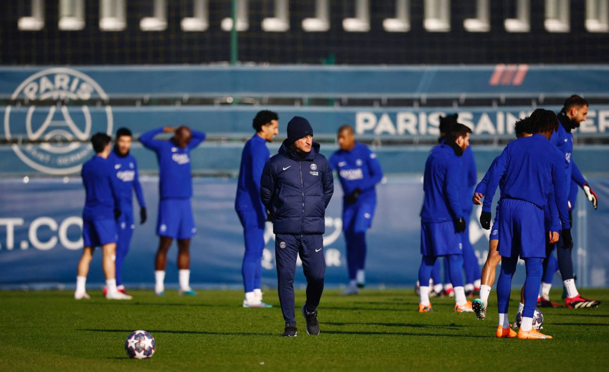 ޕީއެސްޖީގެ ފަރިތަކުރުމުގައި ކޯޗު ގަލްޓިއޭ