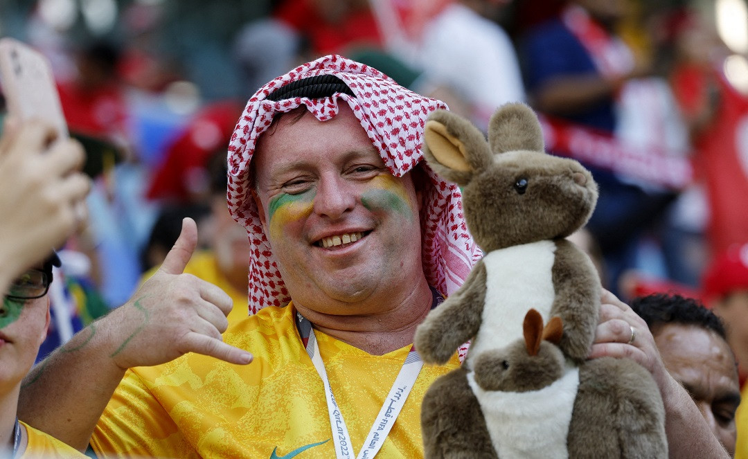 މިއަހަރުގެ ވޯލްޑް ކަޕްގައި އޮސްޓްރޭލިއާގެ ސަޕޯޓަރެއް - ފޮޓޯ: ރޮއިޓަރސް