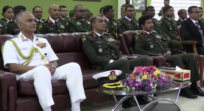 ޑިފެންސް ކޯޕަރޭޝަން އެކްސްޗޭންޖުގެ ދަށުން އިންޑިއާ ސަރުކާރުގެ ހިލޭ އެހީގެ ގޮތުގައި ބައެއް އާލާތްތައް ހަދިޔާ ކުރެއްވުމުގެ ރަސްމިއްޔާތު