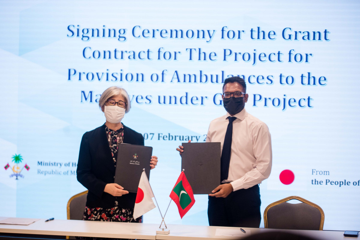The Grant Contract was signed by Mrs. Takeuchi Midori, Ambassador of Japan to Maldives and Dr. Shah Abdulla Mahir, Minister of State for Health