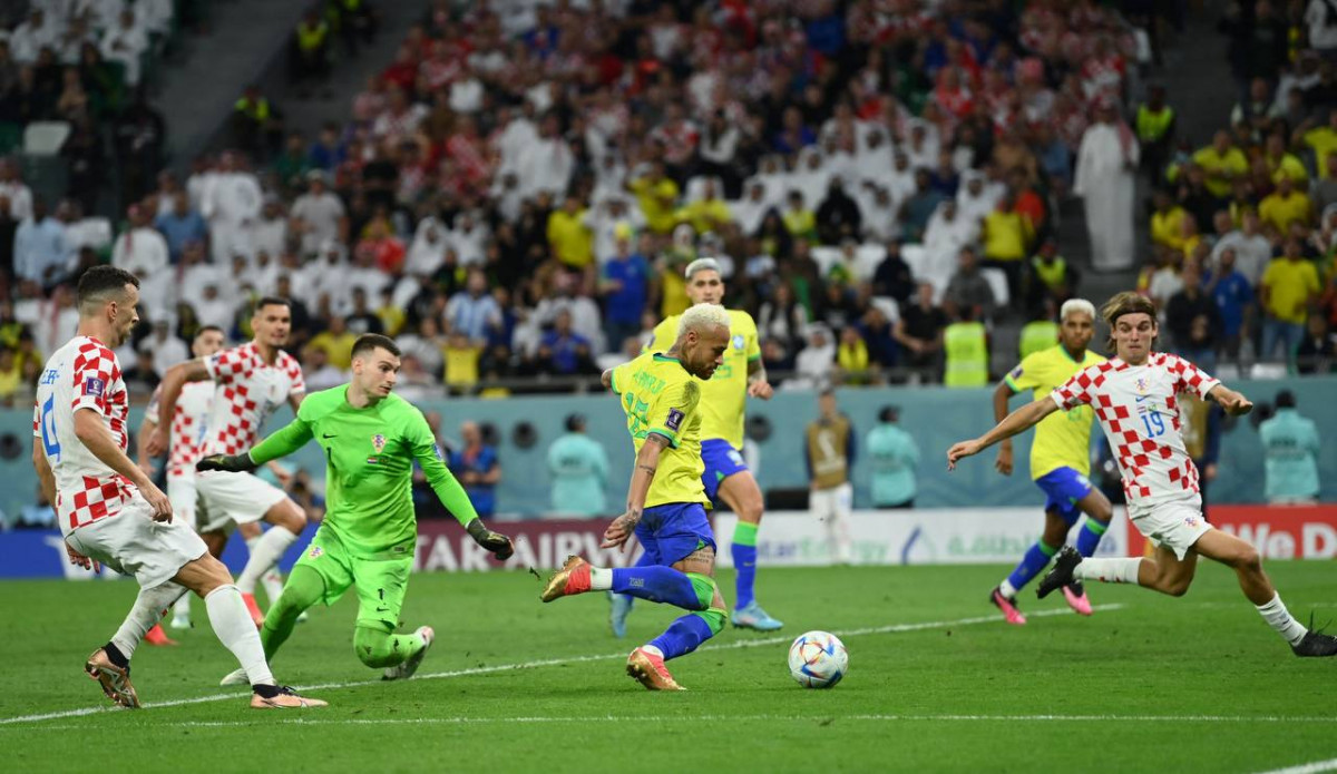 ބްރެޒިލް އަދި ކްރޮއޭޝިއާ ކުޅުނު މެޗުގެ ތެރެއިން - ފޮޓޯ: ރޮއިޓާސް