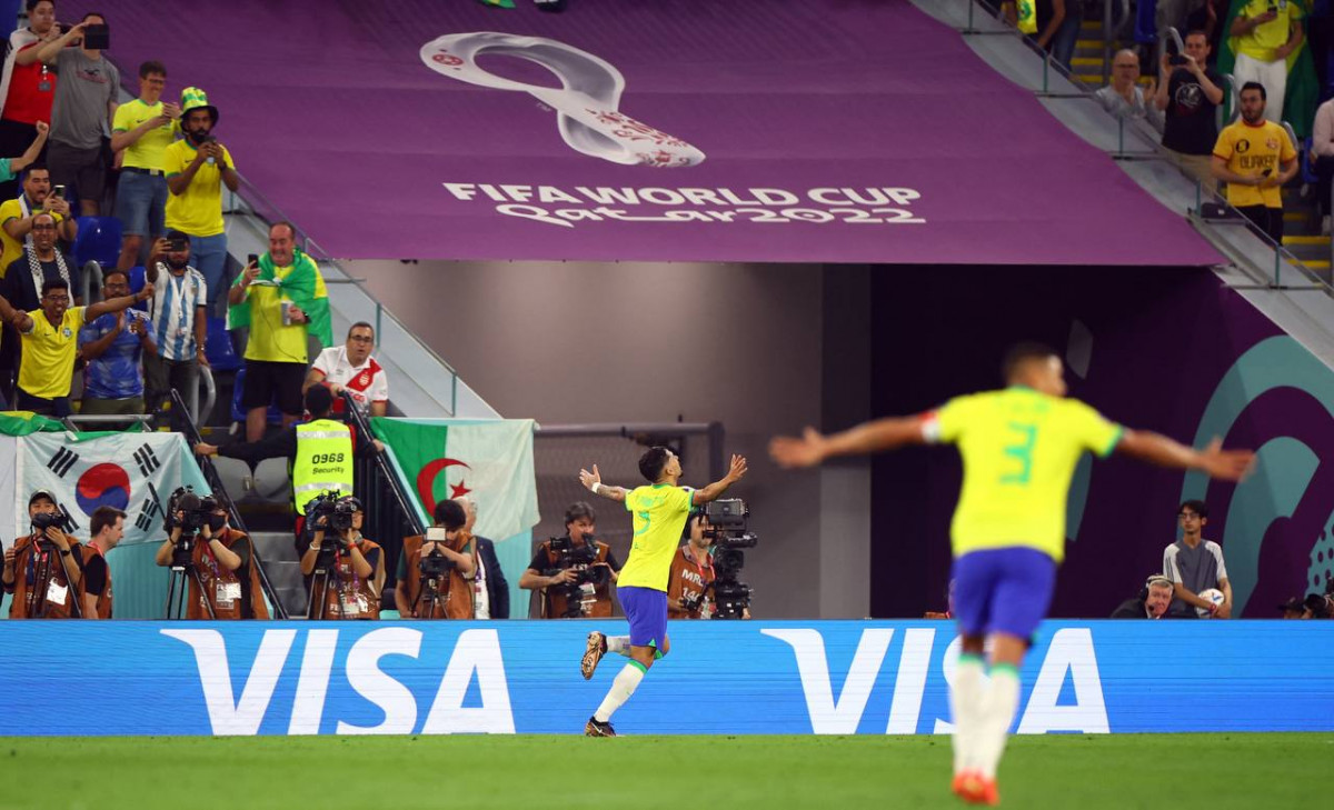 ބްރެޒިލް އަދި ކޮރެއާ ކުޅުނު މެޗުގެ ތެރެއިން - ފޮޓޯ: ރޮއިޓާސް