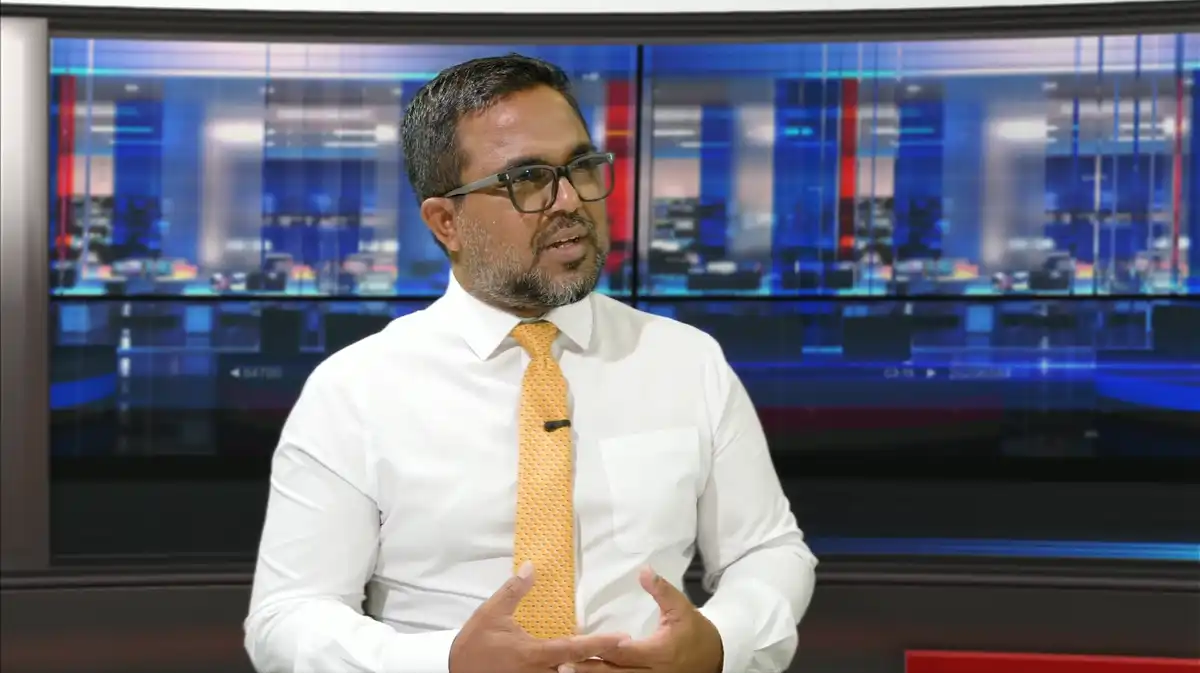 ރާއްޖެޓީވީގެ "ފަލަސުރުހީ" ޕްރޮގްރާމްގައި އިހުސާން ވާހަކަދައްކަވަނީ