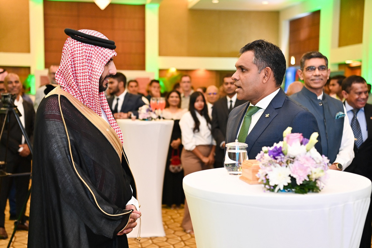 ނާއިބު ރައީސް ސައޫދީން ރާއްޖެއަށް ކަނޑައަޅުއްވާފައި ހުންނަވާ ސަފީރާ ބައްދަލުކުރައްވަނީ