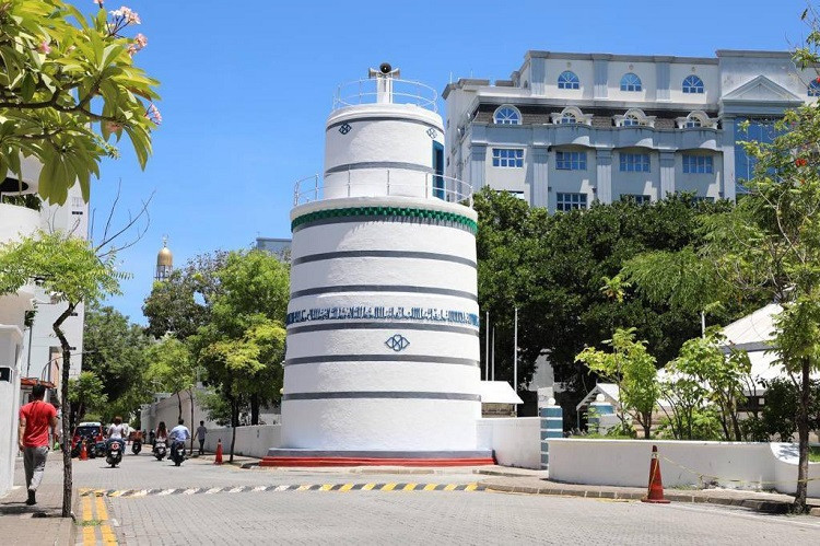 މާލެ ހުކުރު މިސްކިތު މުންނާރު