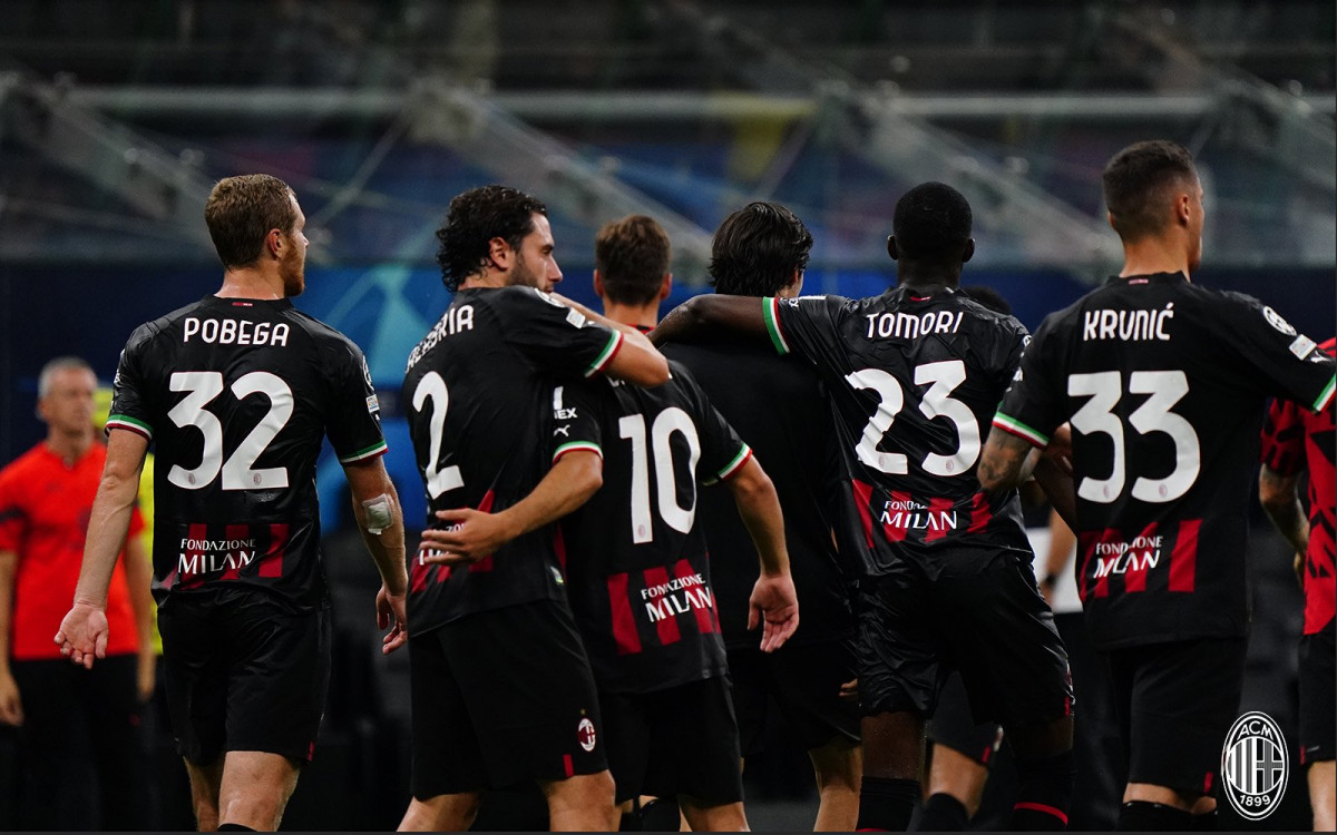 އޭސީ މިލާނުން ކުޅުނު މެޗުގެ ތެރެއިން