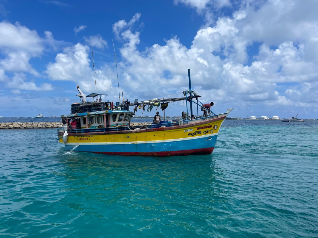 ކޯސްޓް ގާޑުން ހިފެހެއްޓި މަސްބޯޓު