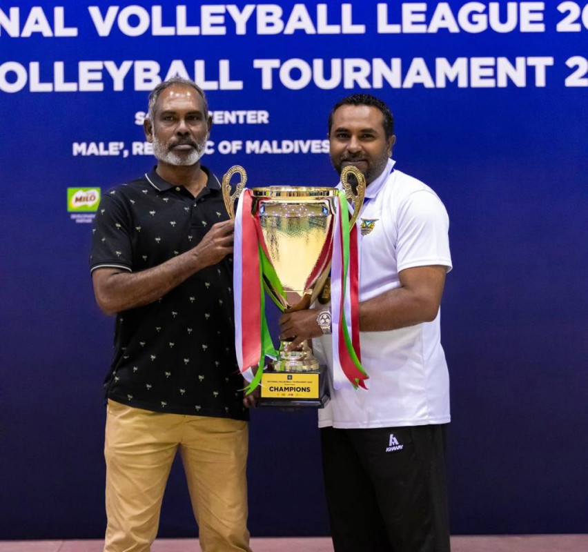 ތަށި ހޯދި ކޯޗު ޝުއައިބުއާއި ޓީމް ބައްޓަންކުރި ކޯޗު ނިޒާރު