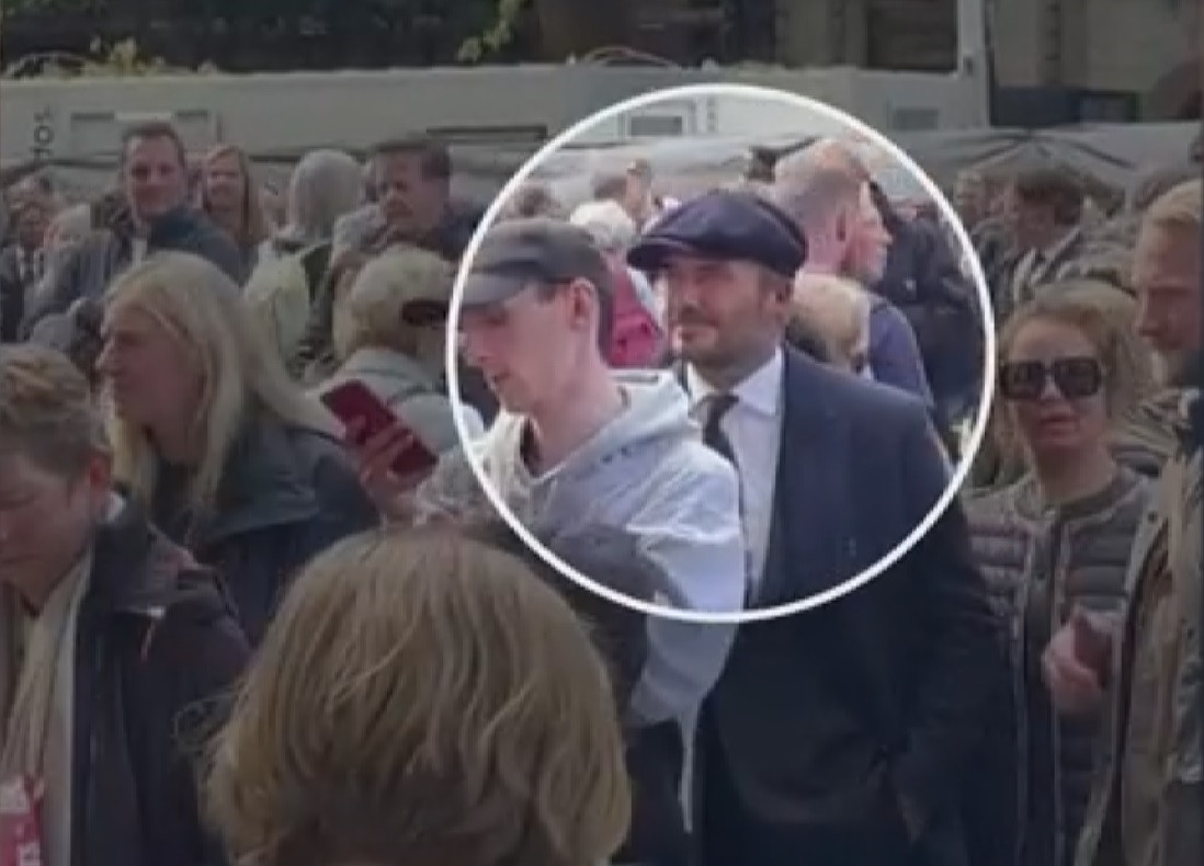 އިނގިރޭސި ފުޓްބޯޅަ ކުޅުންތެރިޔާ ޑޭވިޑް ބެކަމް