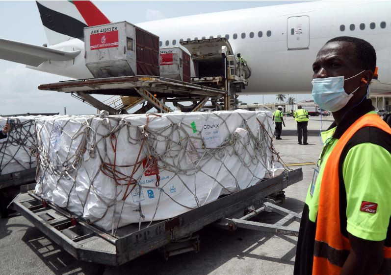 އައިވަރީ ކޯސްޓަށް ކޮވެކްސް ފެސިލިޓީގެ ދަށުން ގެނައި ވެކްސިންގެ ފުރަތަމަ ޝިޕްމަންޓް