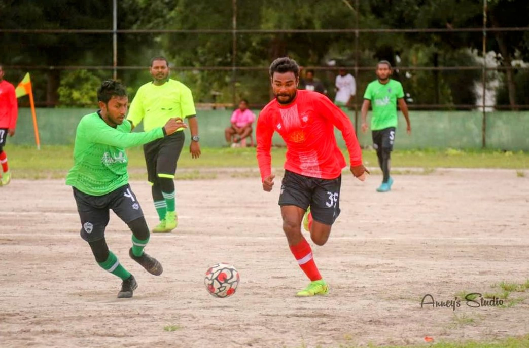 މުބާރާތުގައި ބްރަދާސްއާއި ގްރޭވްސް ބައްދަލުކުރި މެޗުގެ ތެރެއިން