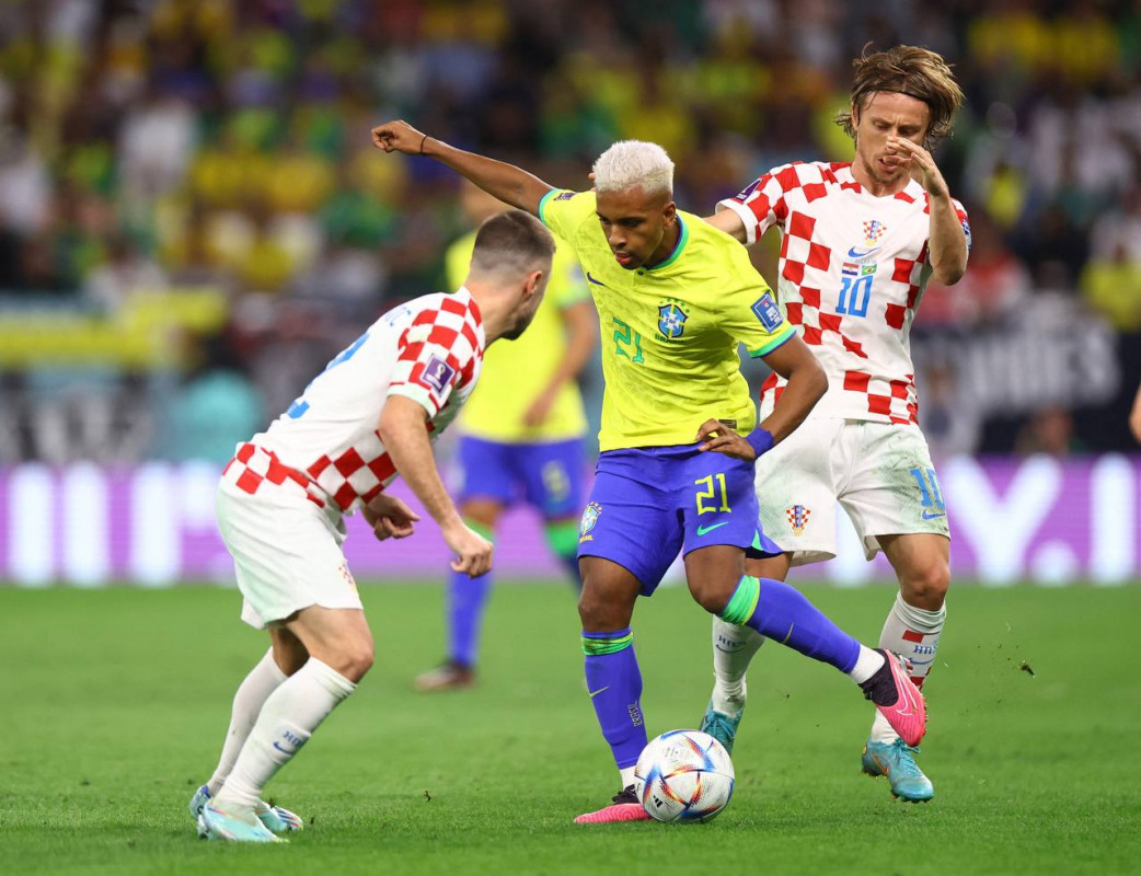 ބްރެޒިލް އަދި ކްރޮއޭޝިއާ ކުޅުނު މެޗުގެ ތެރެއިން - ފޮޓޯ: ރޮއިޓާސް