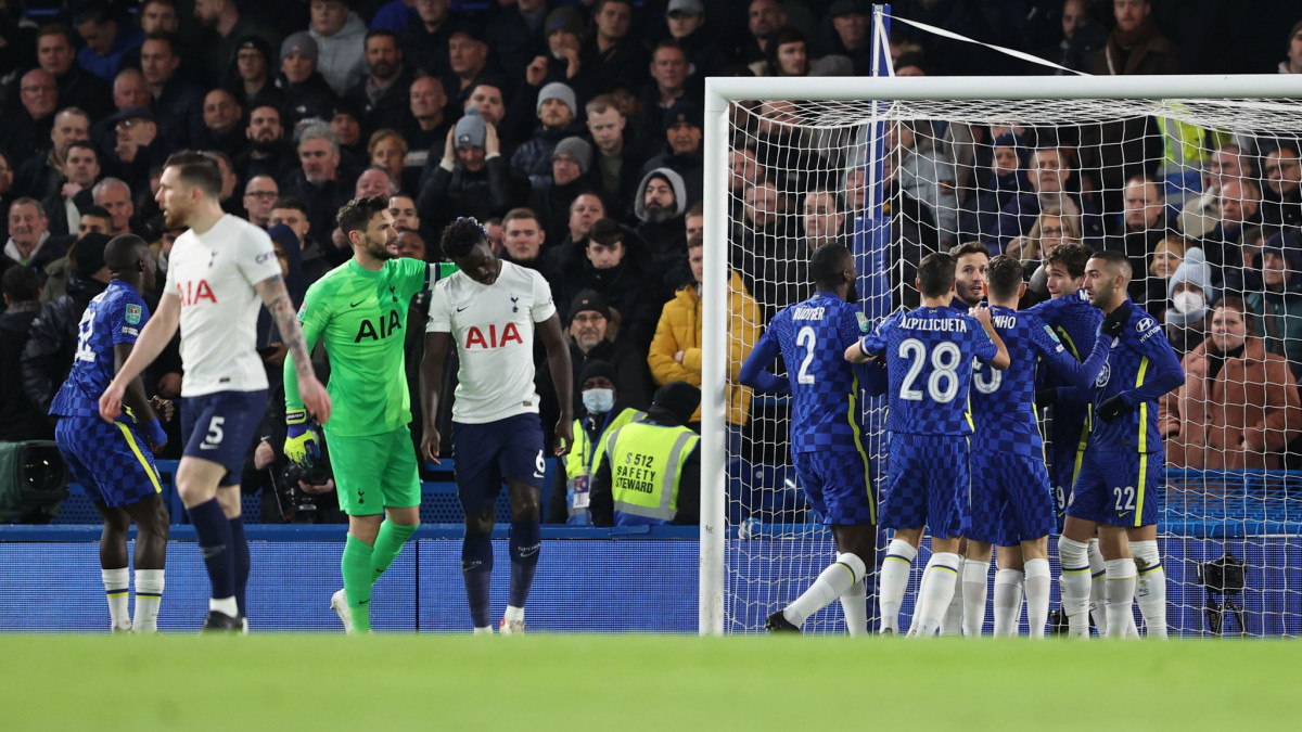 ޗެލްސީ އާއި ޓޮޓެންހަމް ބައްދަލުކުރި މެޗުގެ ތެރެއިން