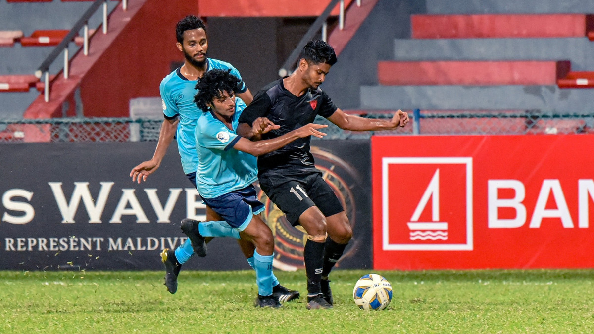 އީގަލްސް އާއި ޓީސީ ބައްދަލުކުރި މެޗުގެ ތެރެއިން