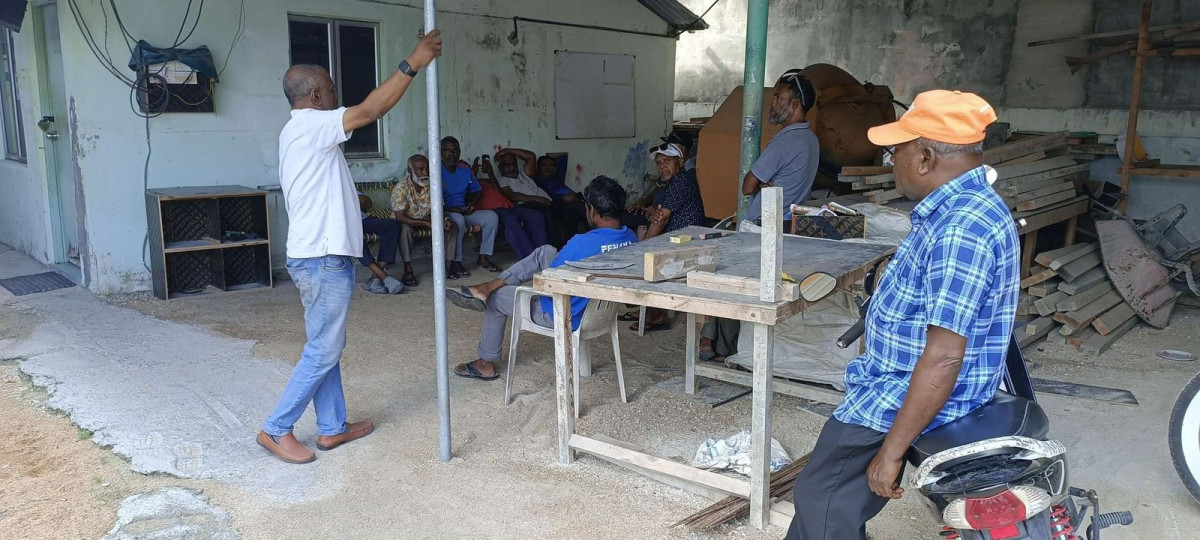 އެ މީހުން ވަޒީފާއިން ވަކި ކޮށްފައިވާއިރު، އެއްވެސް ލިއުމެއްވެސް ދީފައިނުވޭ