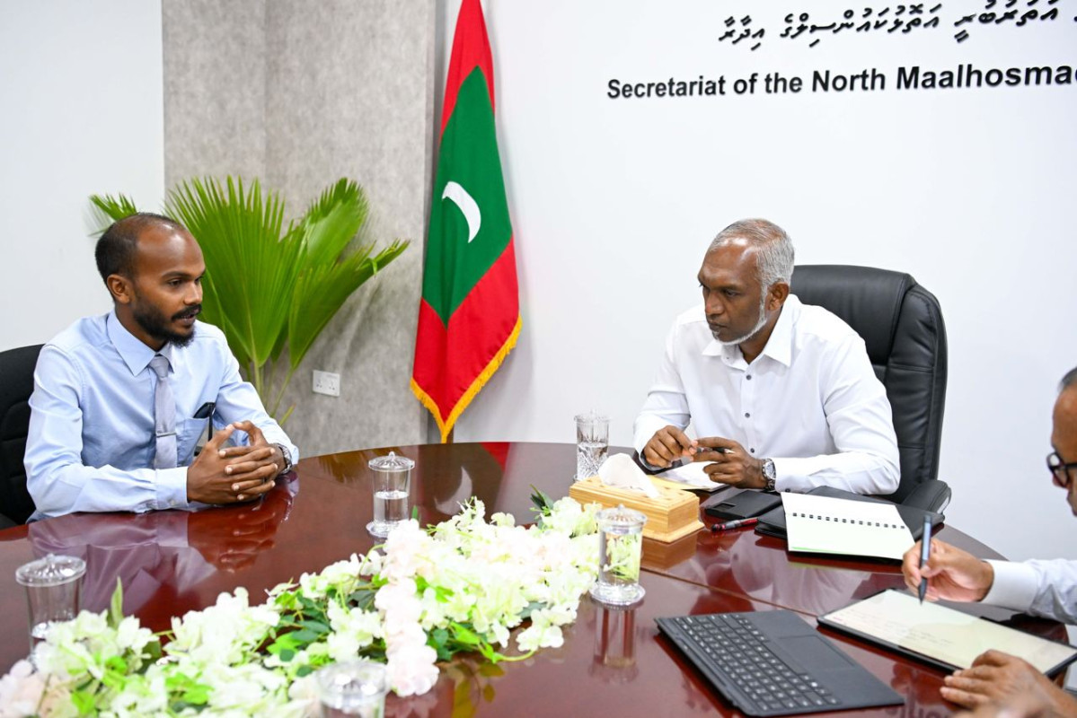 The president met members of R. Rasgetheemu council and WDC on Sunday