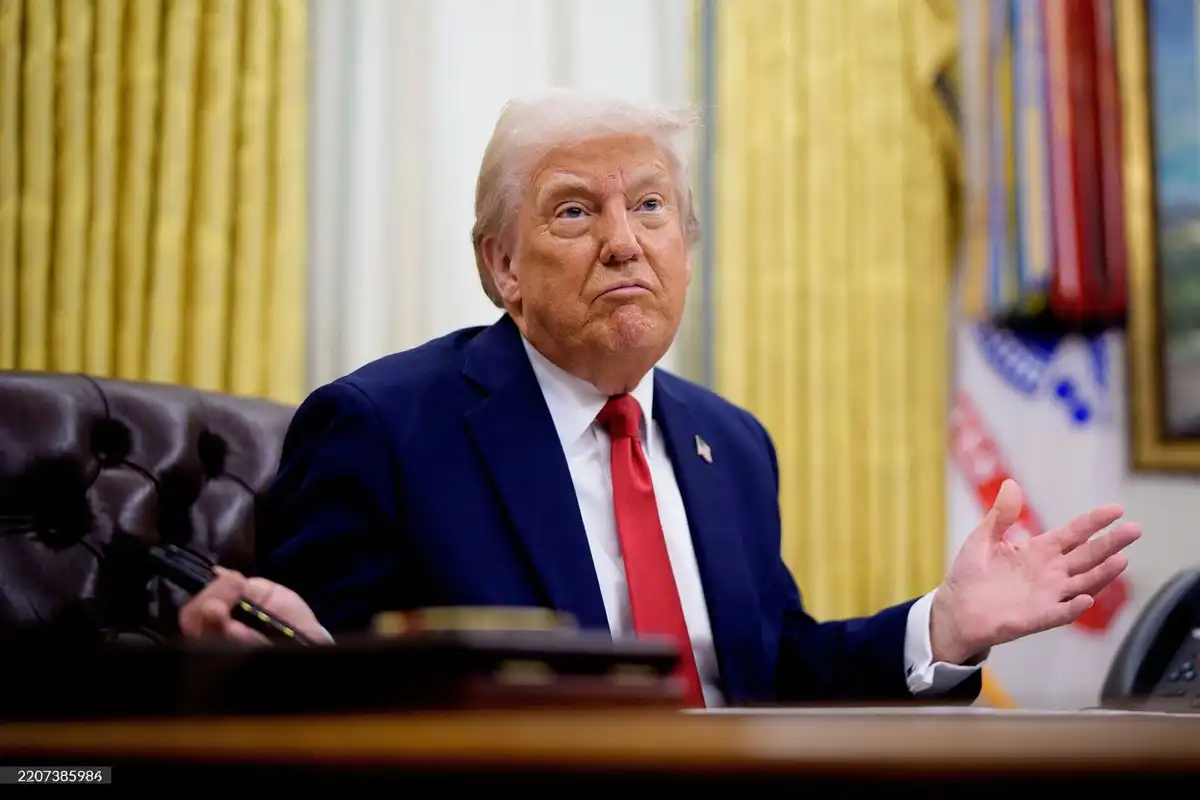 ރައީސް ޑޮނަލްޑް ޓްރަމްޕް