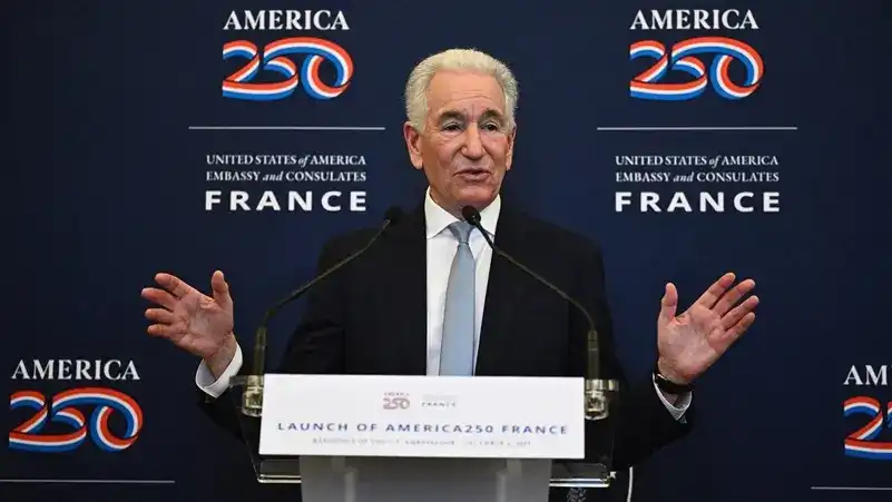 އެމެރިކާ އިން ފްރާންސް އަށް ކަނޑައަޅުއްވާފައި ހުންނަވާ ސަފީރު ޗާލްސް ކުޝްނާ