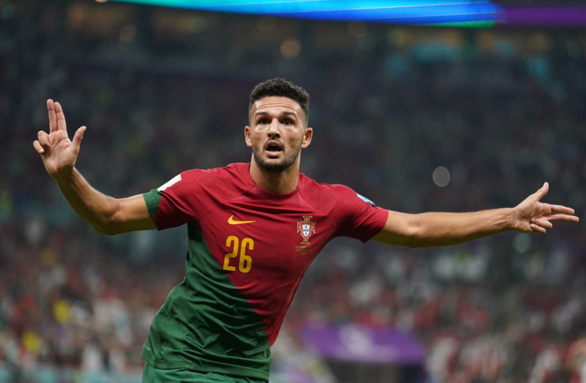 ބެންފީކާ އަށް ކުޅެމުން އަންނަ ޕޯޗިގަލްގެ ގޮންޒާލޯ ރާމޯސް