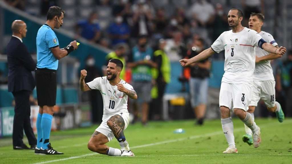 ބެލްޖިއަމާއި އިޓަލީ ބައްދަލުކުރި މެޗުގެ ތެރެއިން: މި މެޗުން އިޓަލީ މޮޅުވީ 2-1 ން