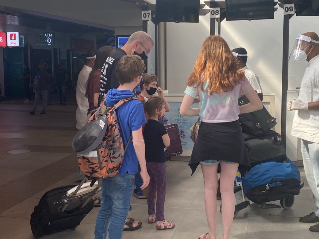 ރާއްޖެ ޒިޔާރަތްކުރި ފަތުރުވެރިންތަކެއް