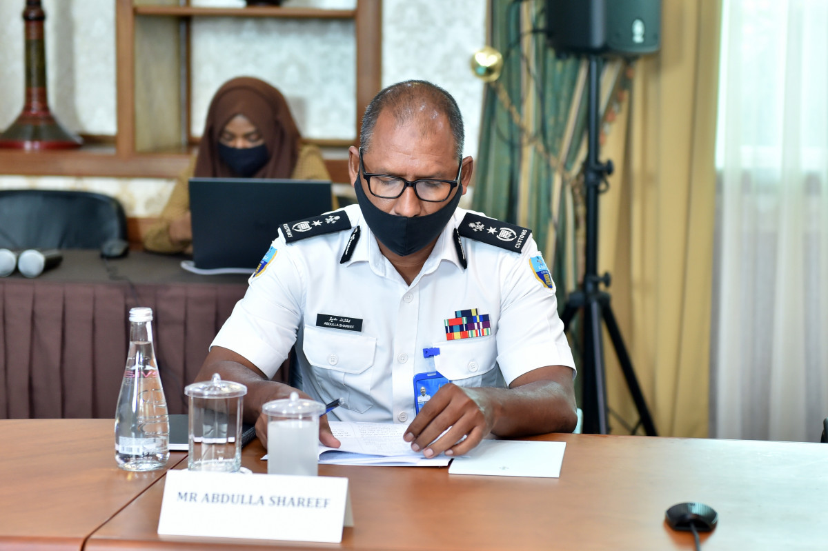 ރާއްޖޭގެ ބޯޑަރު ހުޅުވާލުމުގެ ކުރިން ވާންޖެހޭ ތައްޔާރީތަކާ ބެހޭގޮތުން ރައީސުލްޖުމްހޫރިއްޔާ އކަމާބެހޭ ފަރާތްތަކާއި މަޝްވަރާކުރެއްވުން -- ފޮޓޯ: ރައީސް އޮފީސް