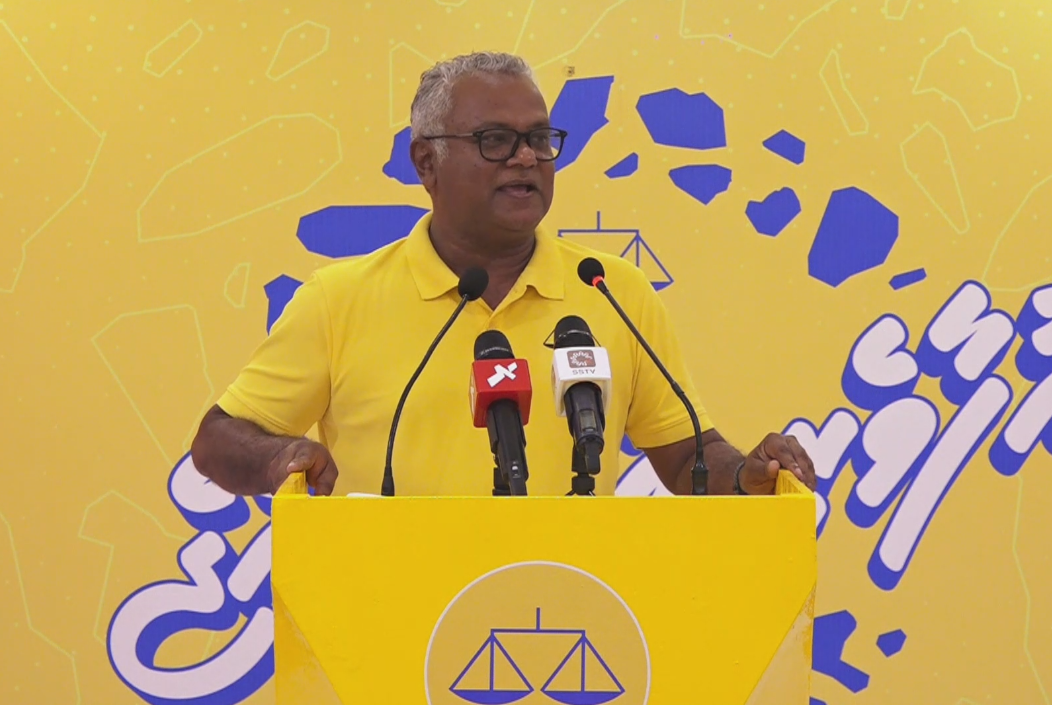 ހުޅުމާލެ ދާއިރާގެ މެންބަރު އަލީ ނިޔާޒު ވާހަކަފުޅުދައްކަވަނީ