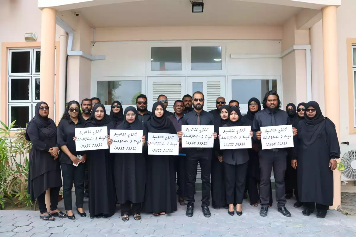 ކައުންސިލްގެ ރައީސް ހިމެނޭހެން ހޯރަފުށީ ކައުންސިލުގައި ތިބެނީ 7 މެމްބަރުން - ފޮޓޯ: ސޯޝަލް މީޑިއާ