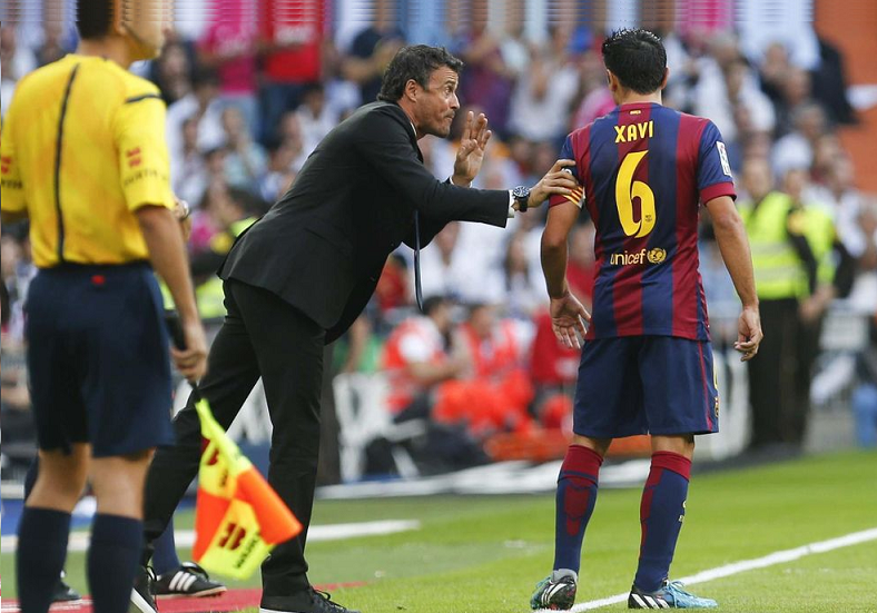 ޒަވީ (6) އަށް އެންރީކޭ ބުނެދެނީ: ދެ ކޯޗުން ވެސް ނިސްބަތް ވަނީ ބާސެލޯނާ އަށް