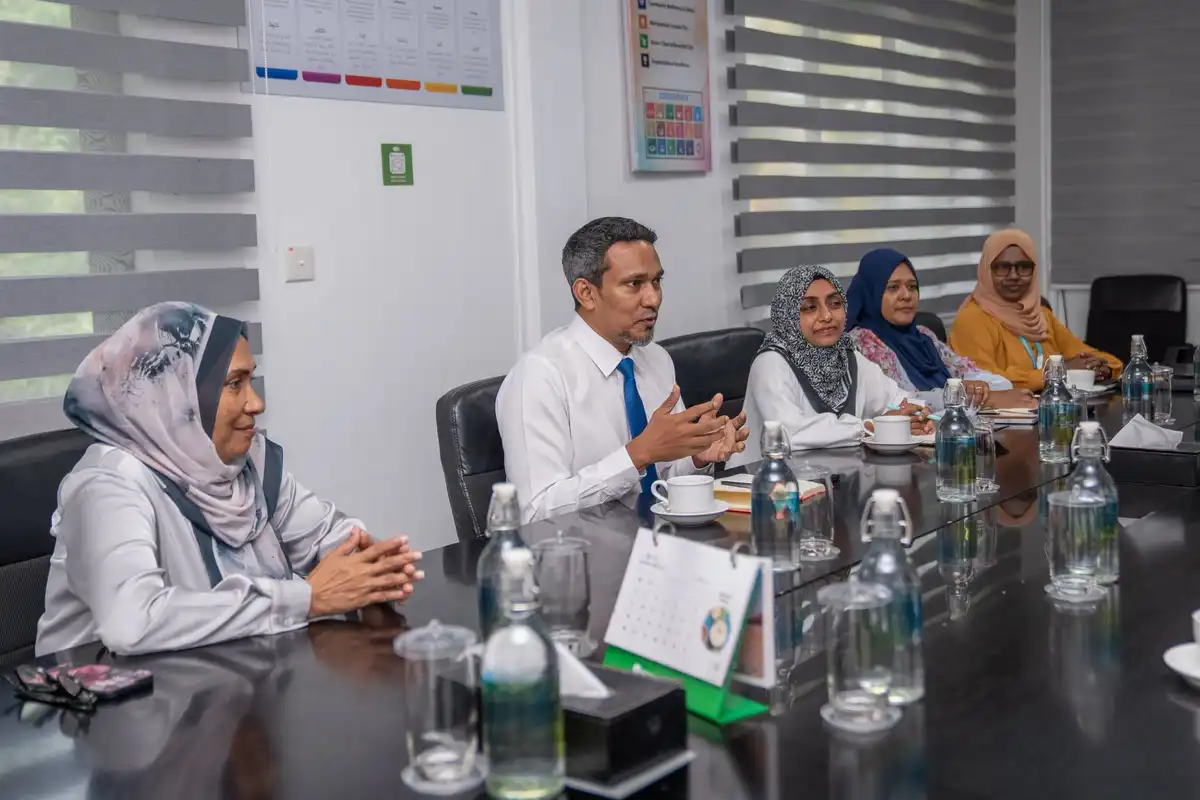 ފުވައްމުލައް ސިޓީގެ ވެމްކޯ އަދި ފެނަކަ ބްރާންޗުގެ މުވައްޒަފުން ވަކިކުރަމުން ދާތީ އެކަމުގެ ކަންބޮޑުވުން ފާޅުކޮށްފި