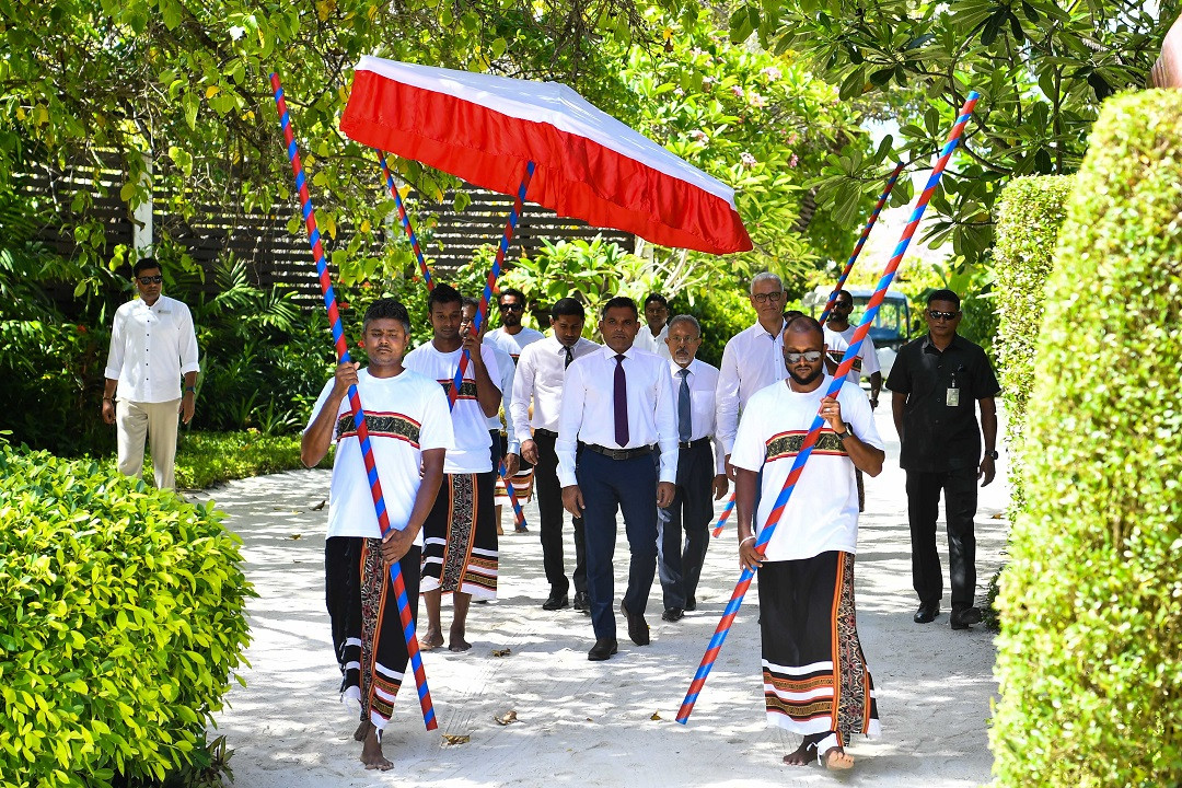 މެރިއޮޓް އިންޓަރނޭޝަނަލް މޯލްޑިވްސް އެޕްރެންޓިސްޝިޕް ޕްރޮގްރާމް އިފްތިތާހުކުރުމުގެ ރަސްމިއްޔާތު ޝަރަފުވެރިކޮށްދެއްވާފައި ވަނީ ނައިބު ރައީސް ފައިސަލް ނަސީމް - ފޮޓޯ: ރައީސް އޮފީސް