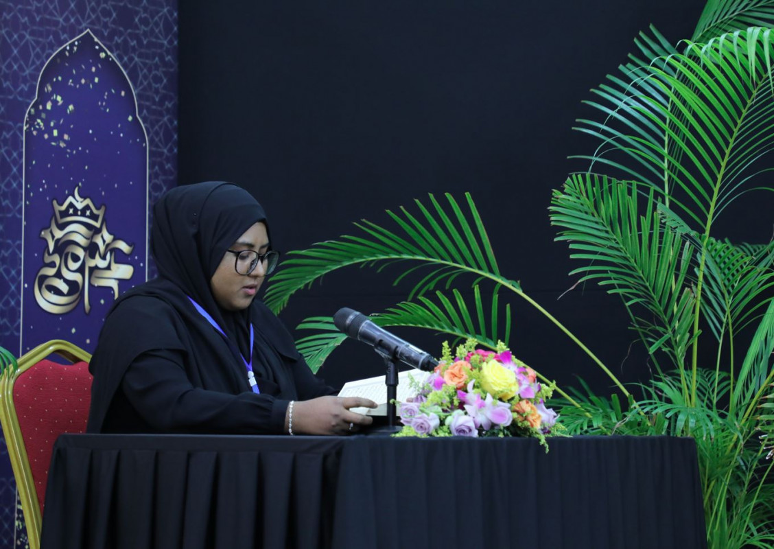 ރަންތާޖު ގުރުއާން މުބާރާތަށް ހޮވުނު 20 ވަނަ ބައިވެރިޔާ އައިޝަތު ޝަރުފާ