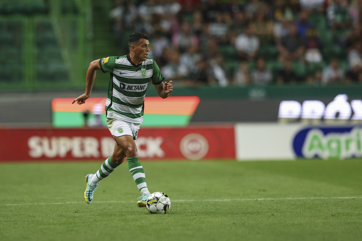 މަތެއަސް ނޫނޭޒް