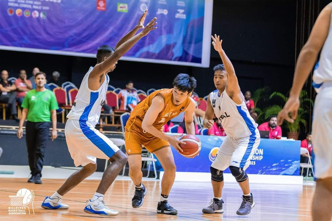 ބޫޓާން އާއި ނޭޕާލް ބައްދަލުކުރި މެޗުގެ ތެރެއިން