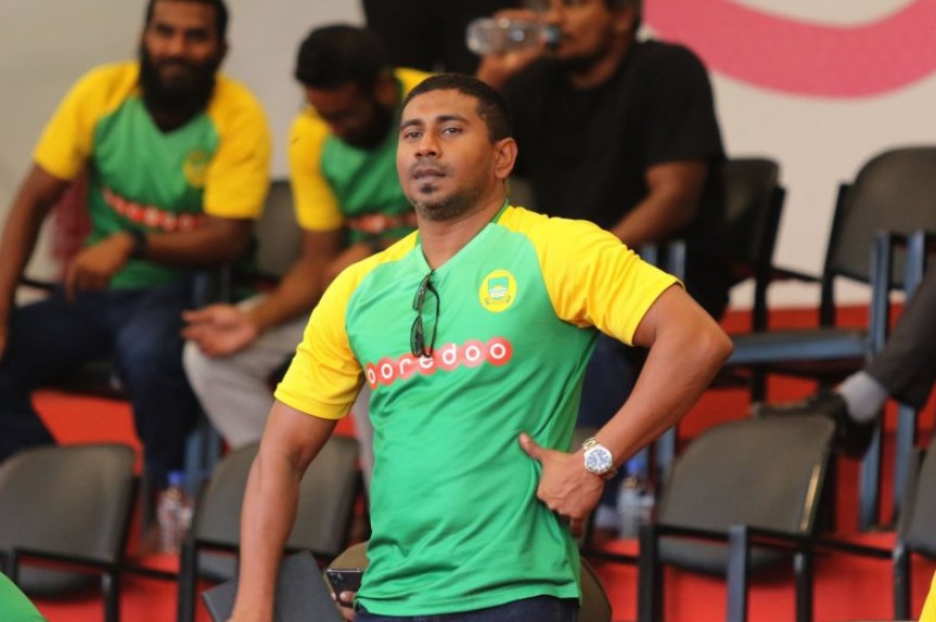 މާޒިޔާ އިން ކުޅުނު މެޗެއް ބައްލަވާލެއްވުމަށް މިނިސްޓަރު މަޚްލޫފް ގަލޮޅު ދަނޑުގައި