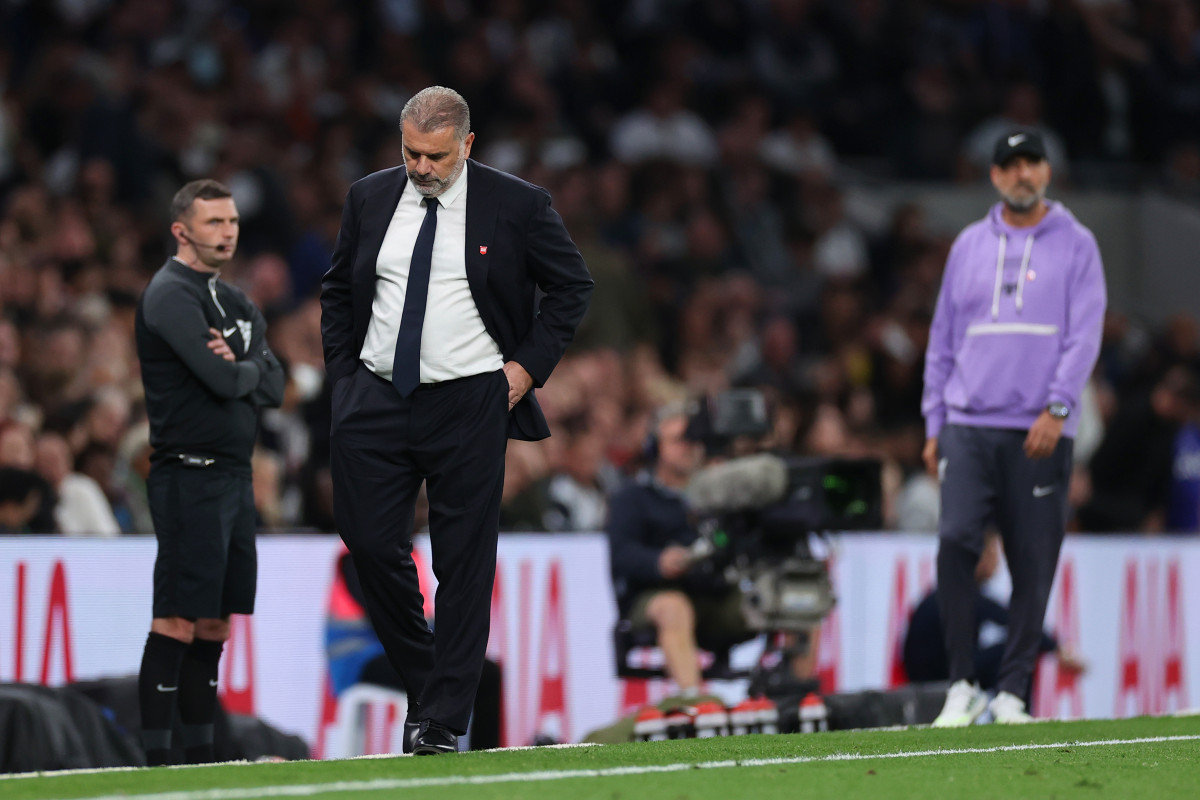 ޓޮޓެންހަމްގެ ކޯޗު އަންގޭ ޕޮސްޓެކޮގްލޫ