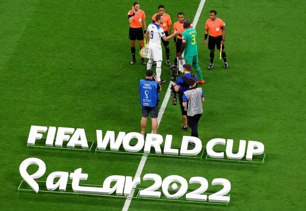 އިންގްލެންޑް އަދި ސެނެގާލް ކުޅުނު މެޗުގެ ތެރެއިން - ފޮޓޯ: ރޮއިޓާސް