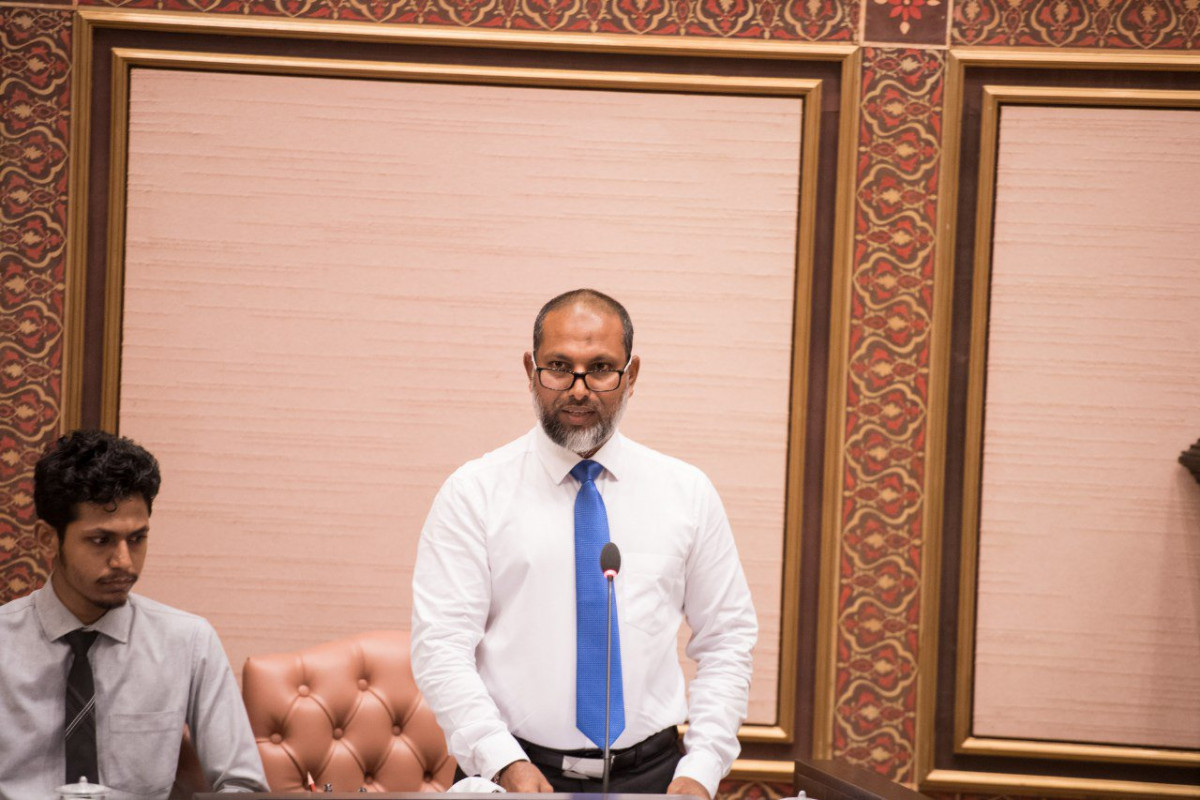 ހޯމް މިނިސްޓަރ އިމްރާން އަބްދުﷲ