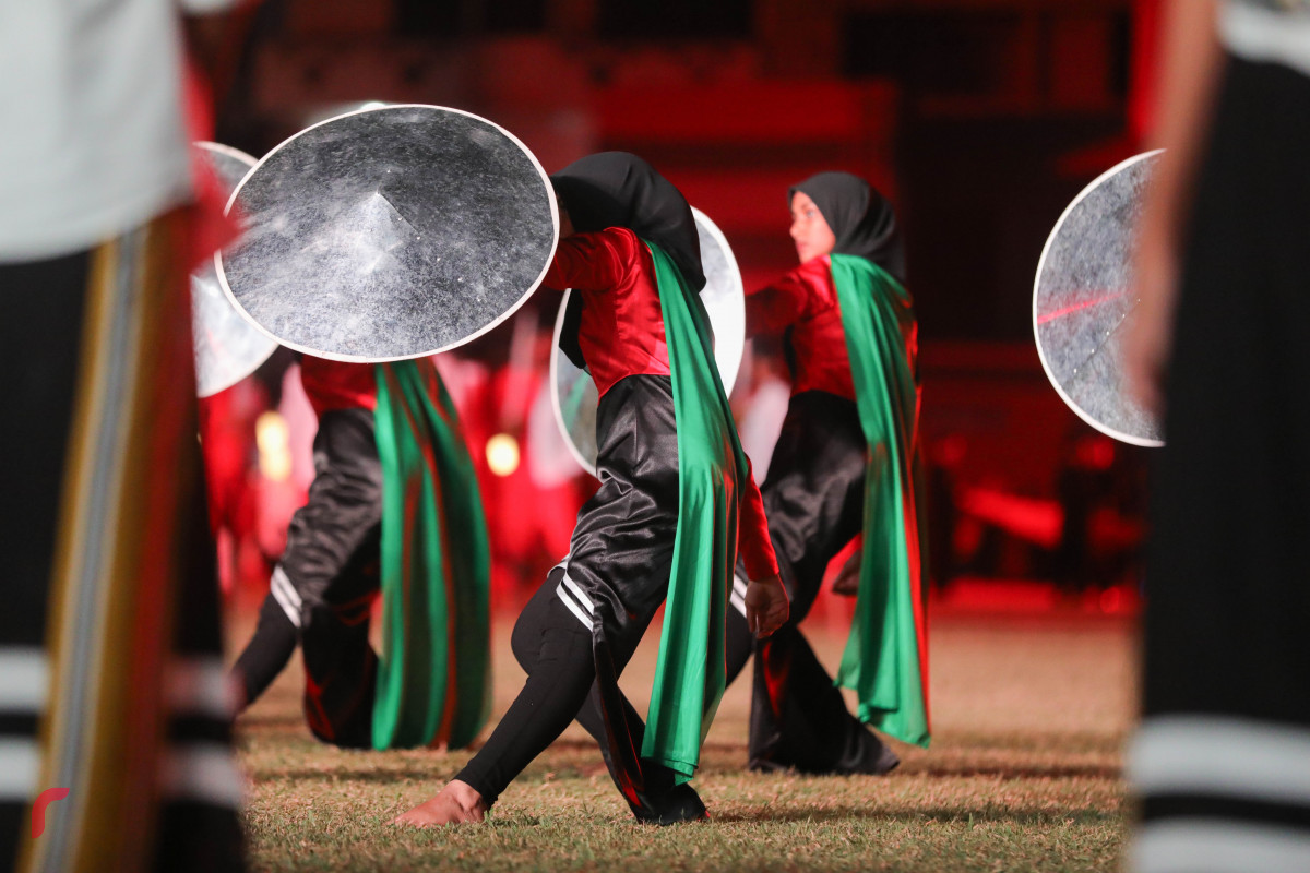 26 ޖުލައި 2019 --މިނިވަން ދުވަހުގެ ރަސްމީ ޕެރޭޑުގެ ހަރަކާތްތައް، ގަލޮޅު ދަނޑުގައި ބޭއްވި ޕެރޭޑް ޝަރަފްވެރި ކޮށްދެއްވީ ރައީސުލް ޖުމްހޫރިއްޔާ އިބްރާހިމް މުހައްމަދު ސޯލިހް-- ފޮޓޯ: ޝުއައިބް މުހައްމަދު